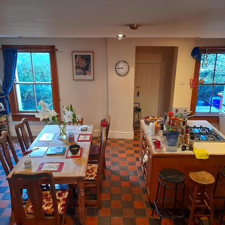 Annesley Park-Homestay Ap Dublin Exterior foto